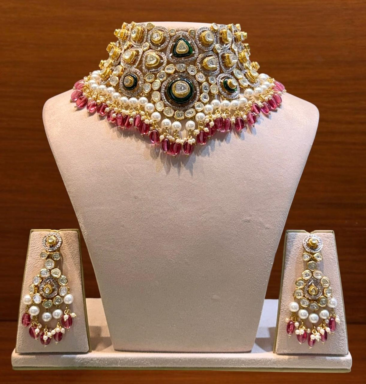 Gulabi Mehr Polki Choker Set