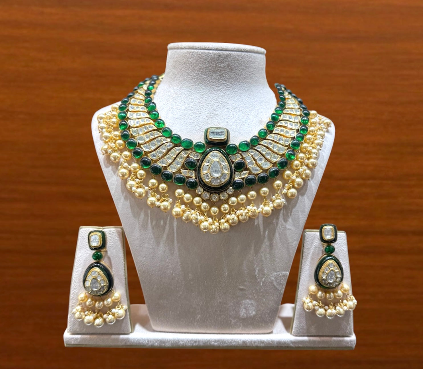 Emerald Pearl Polki Guluband