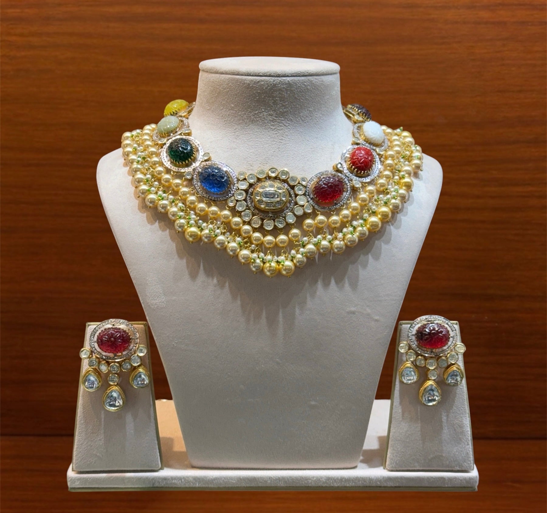 Navratan Pearl Polki Guluband